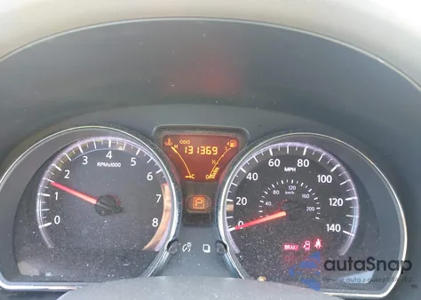 2013 Nissan Versa 1.6 Sv z USA, uszkodzony, nr VIN 3N1CN7AP4DL872664